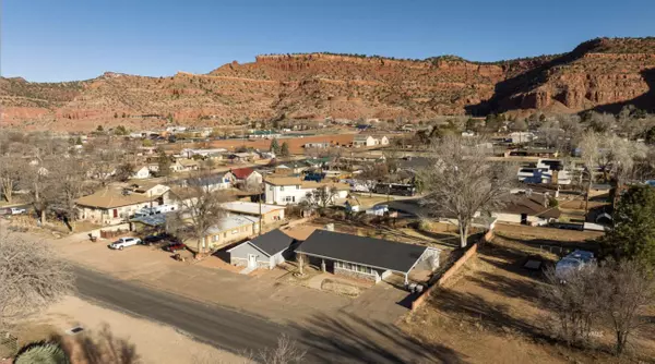 Kanab, UT 84741,163 E 200 N