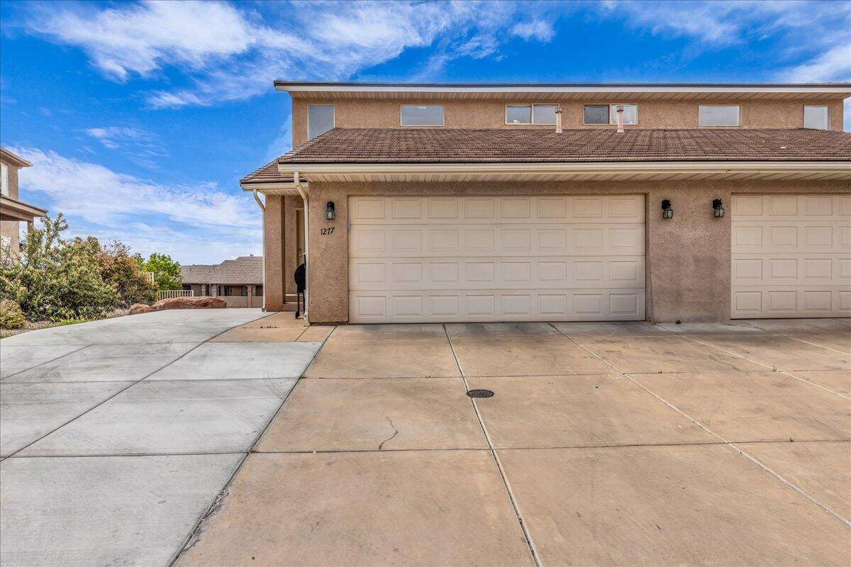 St George, UT 84770,1277 W Las Hurdes DR