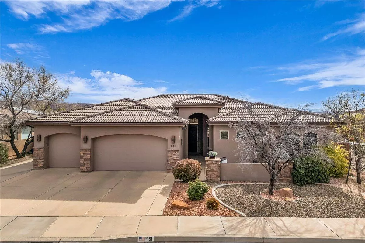 Ivins, UT 84738,551 S 120 W