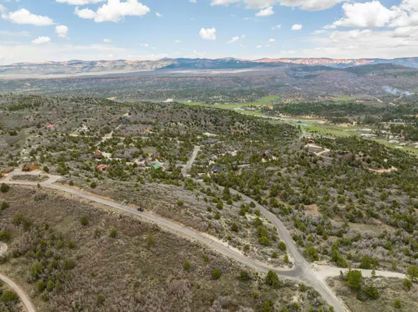 Duck Creek, UT 84762,3160 N Wapiti