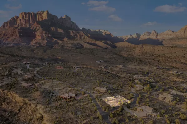Springdale, UT 84767,3008 Navajo WAY