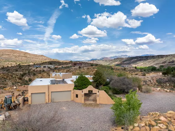 Gunlock, UT 84733,88 W Lakeview DR