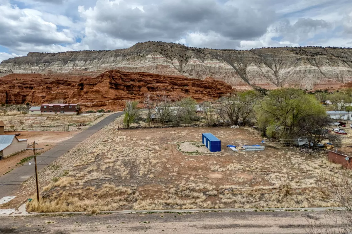 Cannonville, UT 84718,Address not disclosed