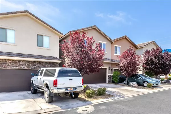 Washington, UT 84780,355 W 200 S 107