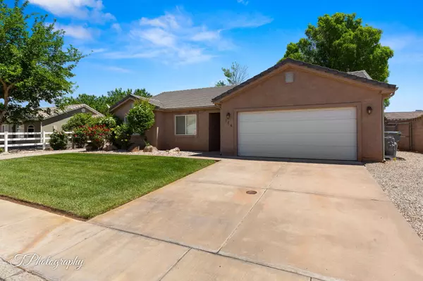 Hurricane, UT 84737,186 N 870 W