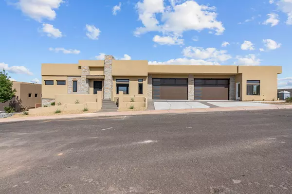 Hurricane, UT 84737,5496 W Sand Ridge DR