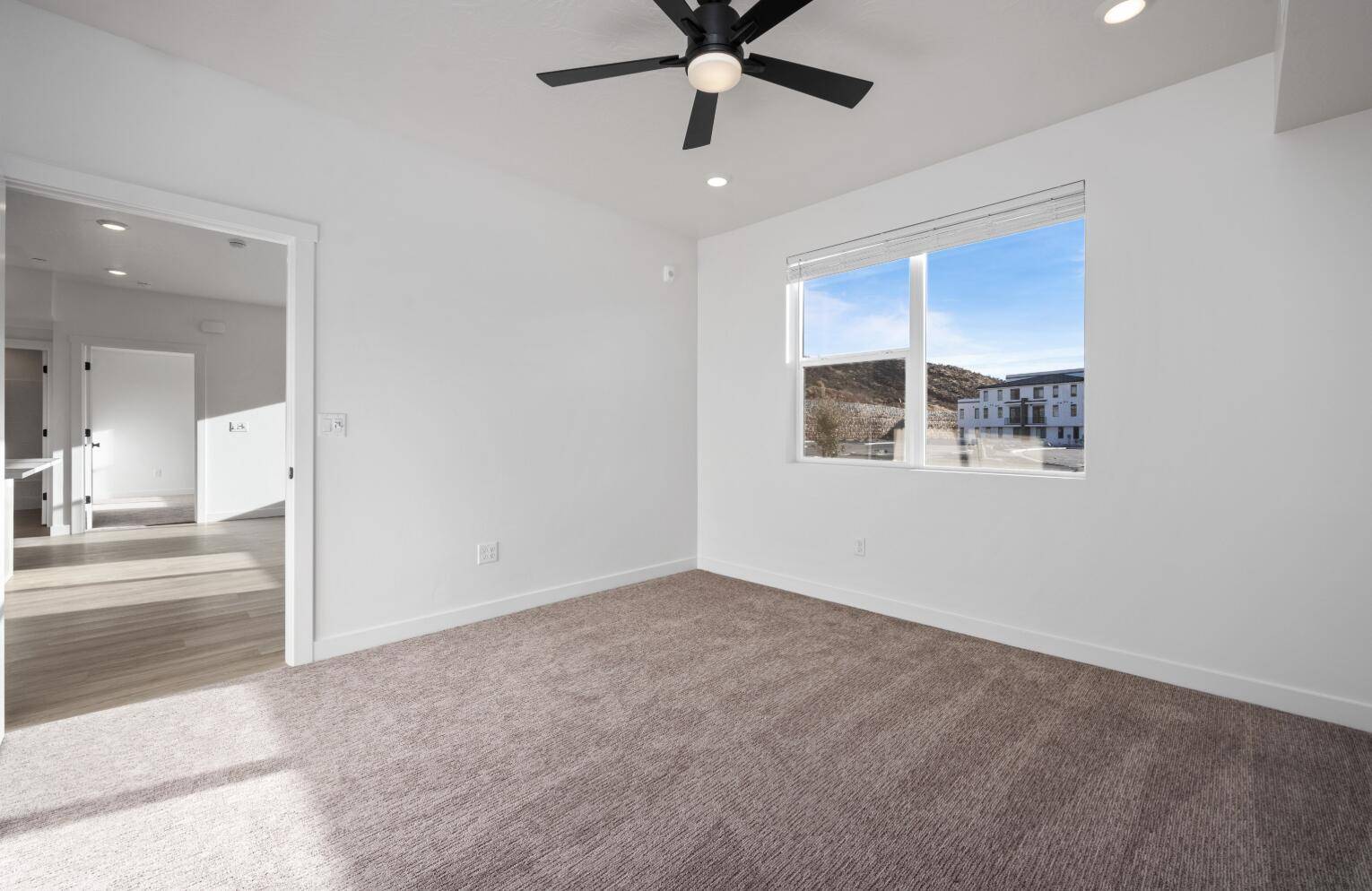 Hurricane, UT 84737,226 N Cliff Side DR L101