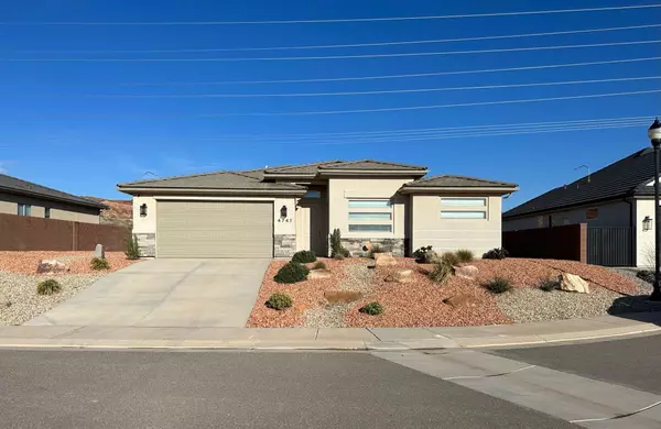 4741 S Lucy LN, Washington, UT 84780