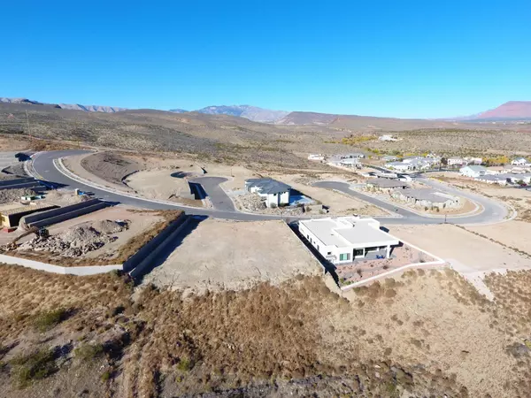 Santa Clara, UT 84765,1300 N Hillside WAY