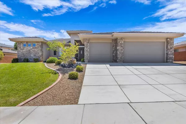2965 W Arvo LN, St George, UT 84790