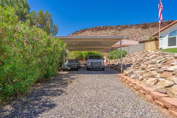 St George, UT 84790,2690 Aquarius CIR