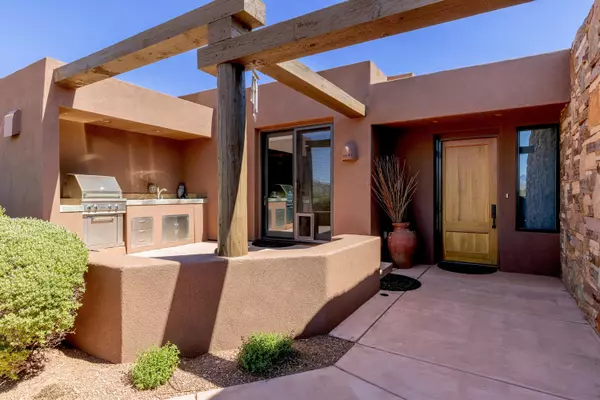 Ivins, UT 84738,922 Acequia CT