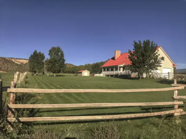 Boulder, UT 84716,2405 S Lower Boulder RD