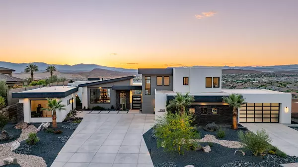 3089 E BANDED HILLS DR, St George, UT 84790