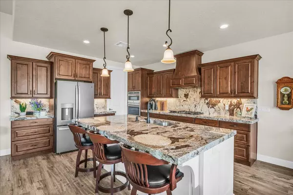 St George, UT 84770,1472 W Pocket Mesa DR