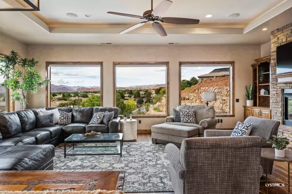 St George, UT 84770,1210 W INDIAN HILLS 27