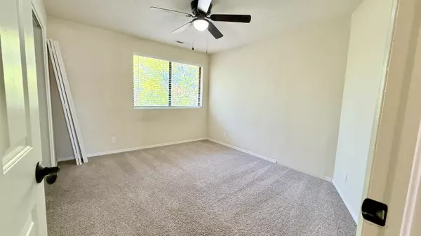St George, UT 84790,575 S 1100 E 30
