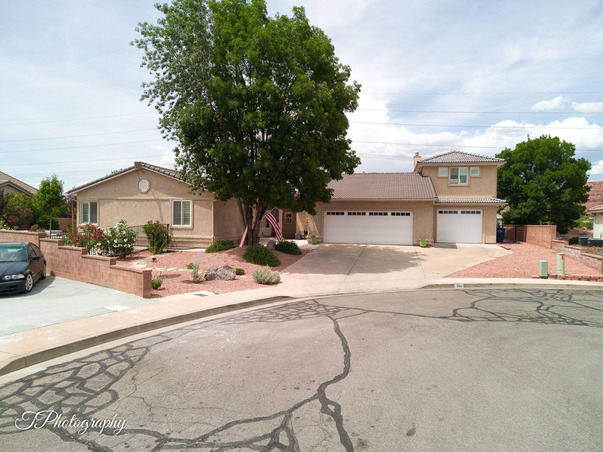 St George, UT 84770,1983 N CENTENNIAL CIR
