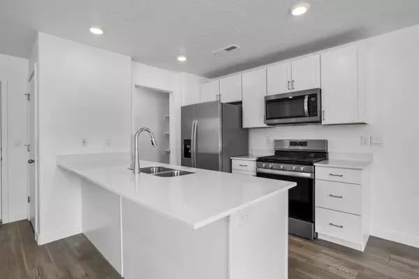 Washington, UT 84780,1702 S Wahweap WAY 2359