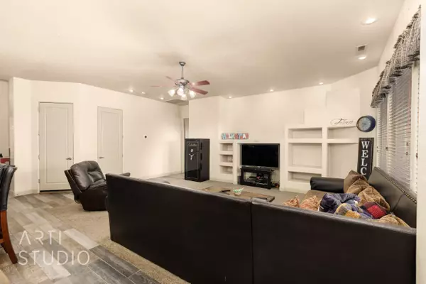 St George, UT 84770,2025 W 1940 N
