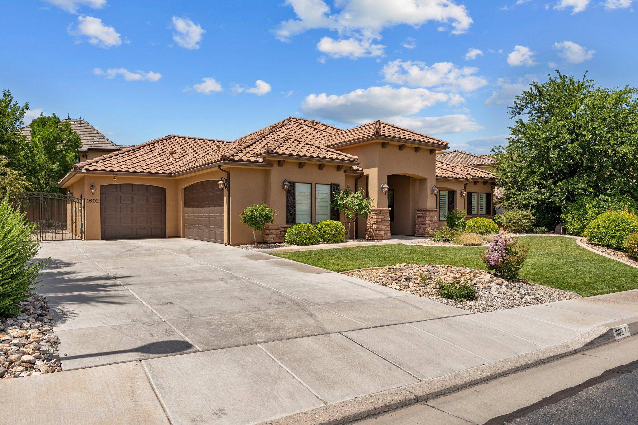 St George, UT 84790,1602 E 2250 S