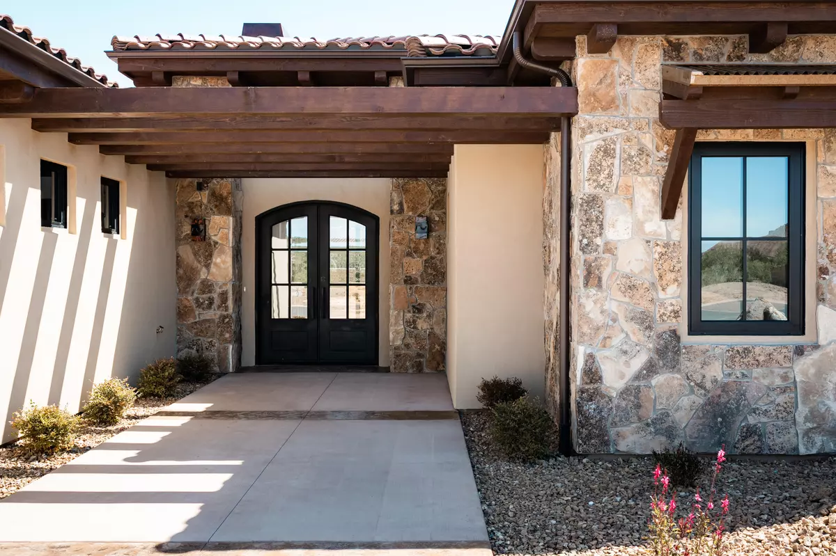 Virgin, UT 84779,156 S Luna De Oro