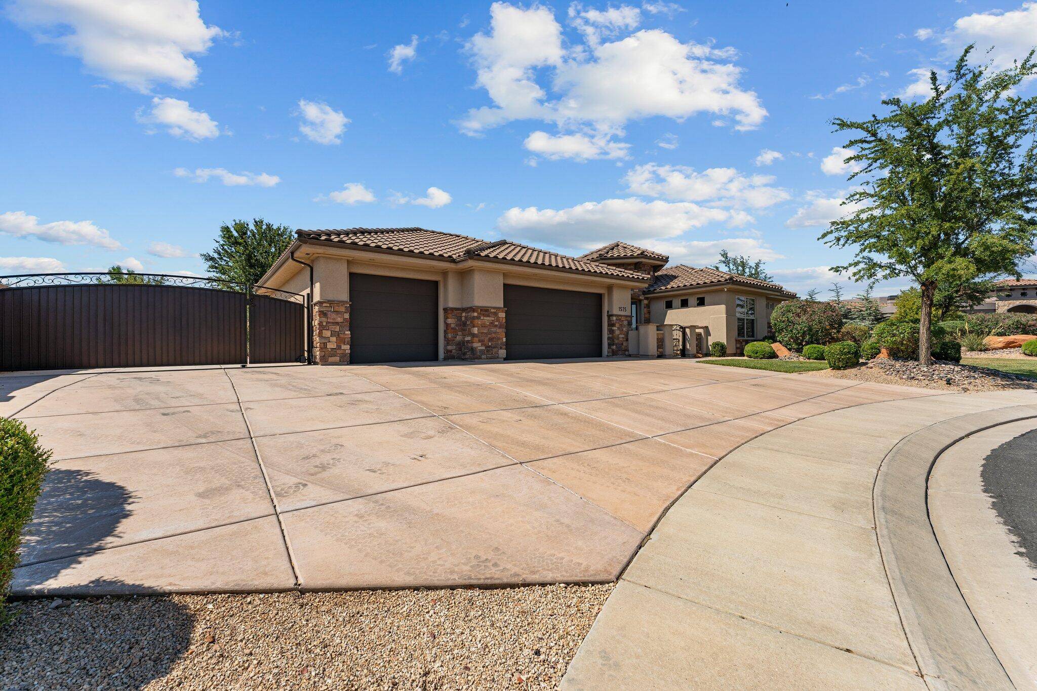 Washington, UT 84780,1575 N PARK Ave