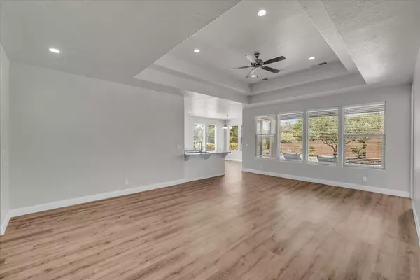 Washington, UT 84780,424 N HIGHLAND Pkwy