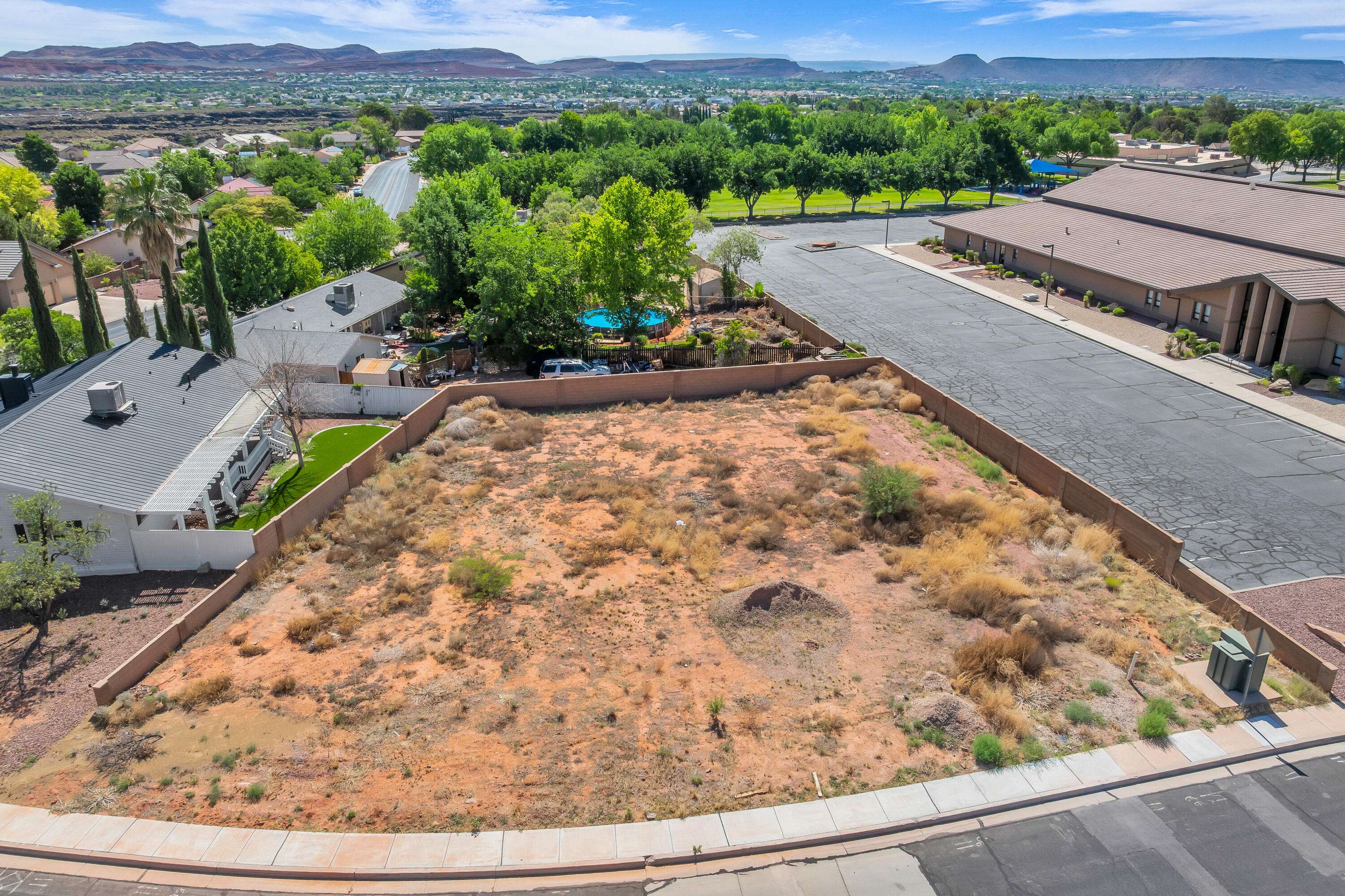 Santa Clara, UT 84765,Desert Dawn DR