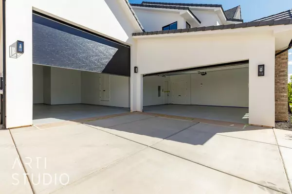 St George, UT 84790,2181 E Tawny Ridge DR