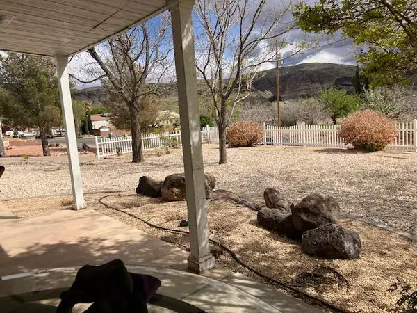 La Verkin, UT 84745,440 W 170 S