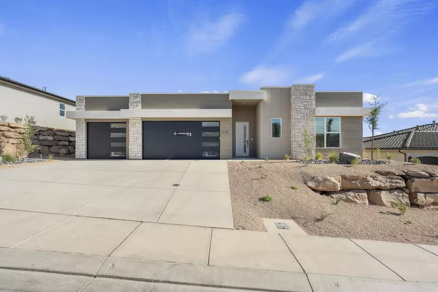 2716 W Lugano WAY, St George, UT 84770