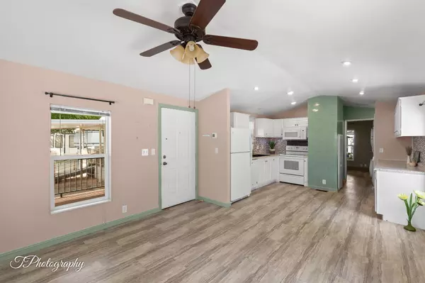 Washington, UT 84780,1160 E TELEGRAPH ST 227