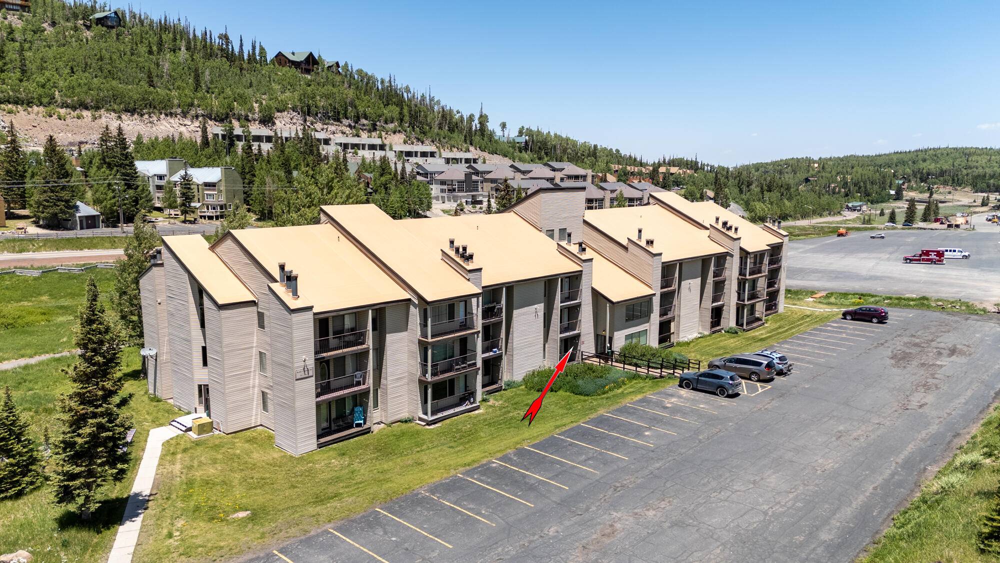 Brian Head, UT 84719,385 S Vasels RD 4