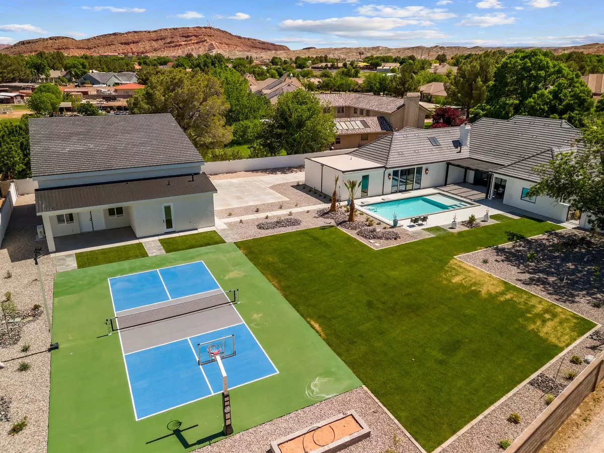 St George, UT 84790,3424 S SUGAR LEO RD
