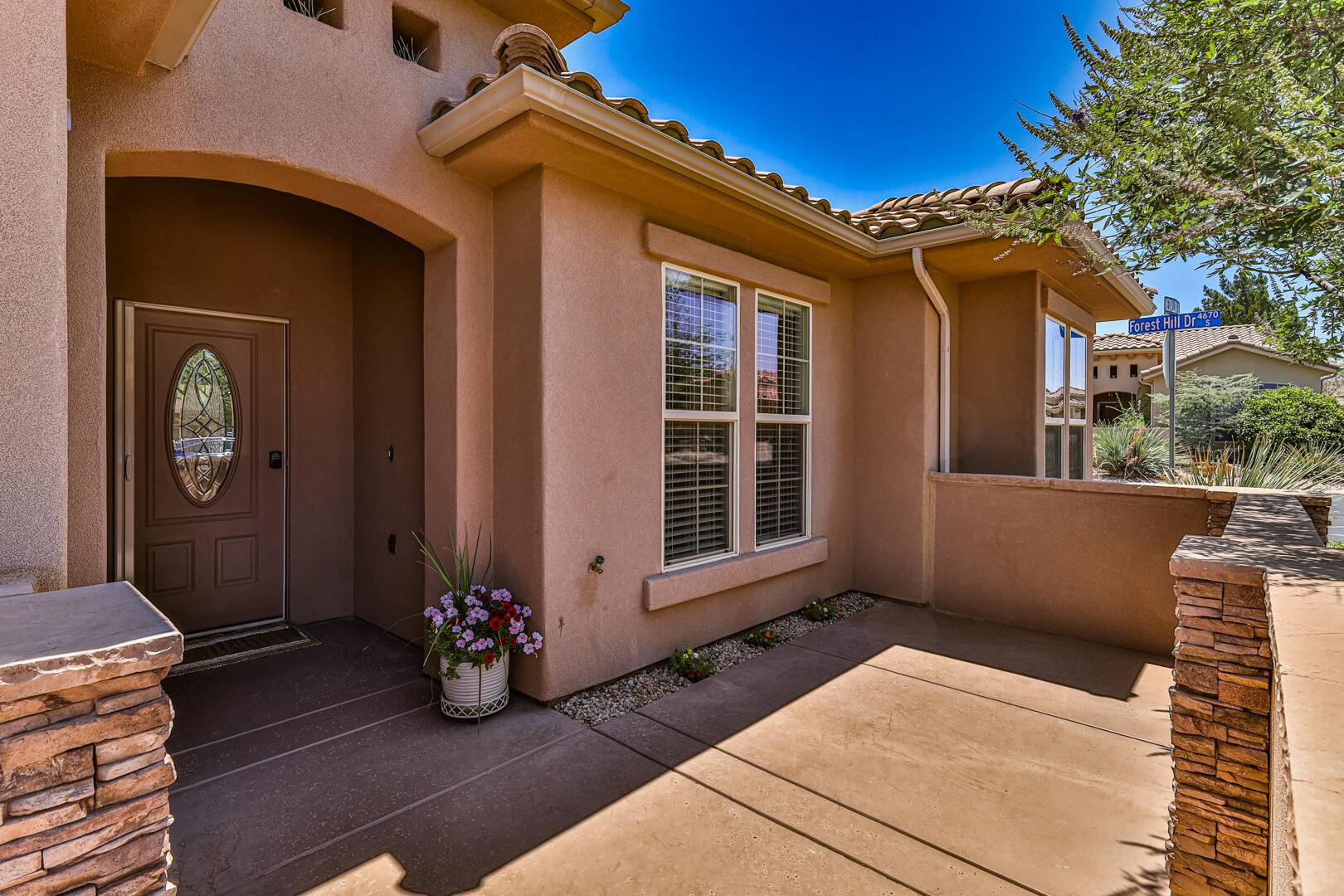 St George, UT 84790,4663 S MEDALLION DR