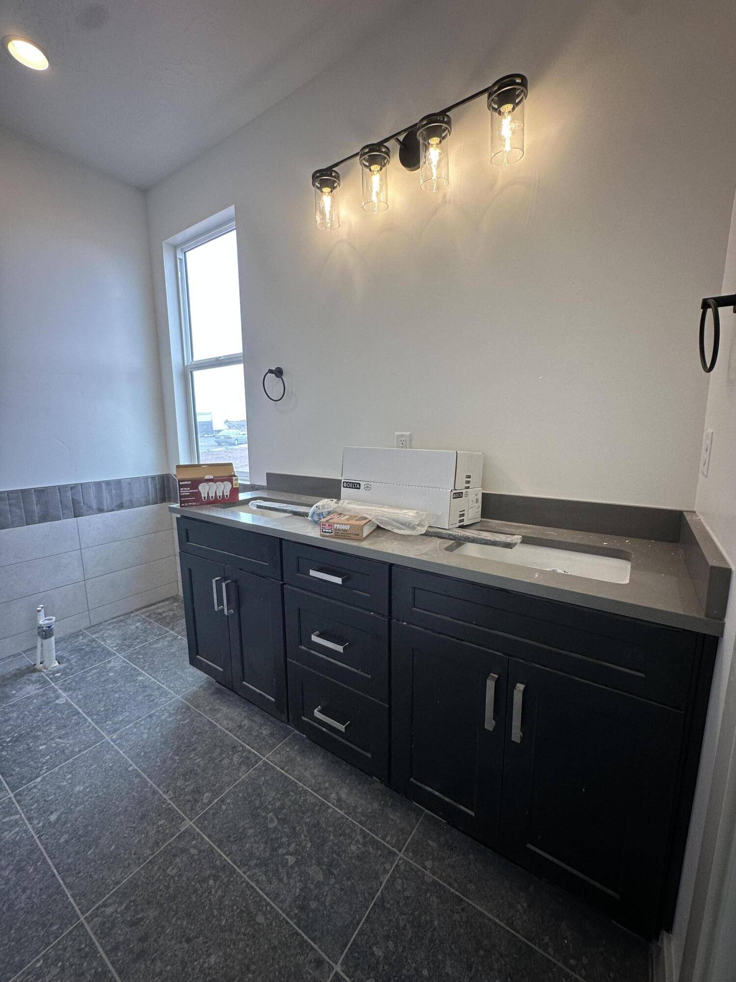 Washington, UT 84780,1033 E Coyote Crest DR