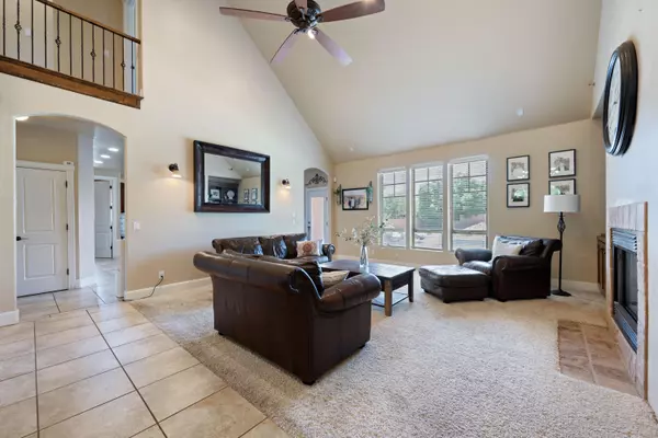 Hurricane, UT 84737,358 S 1040 W