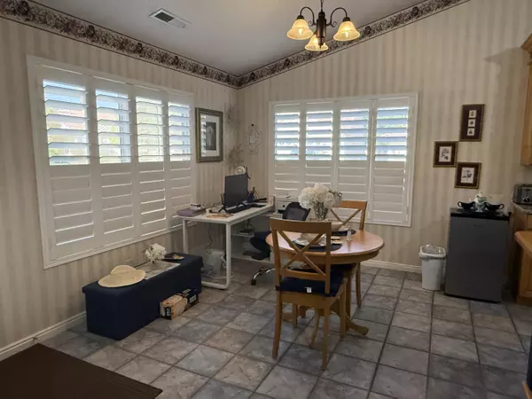 St George, UT 84770,265 N DIXIE DR 57