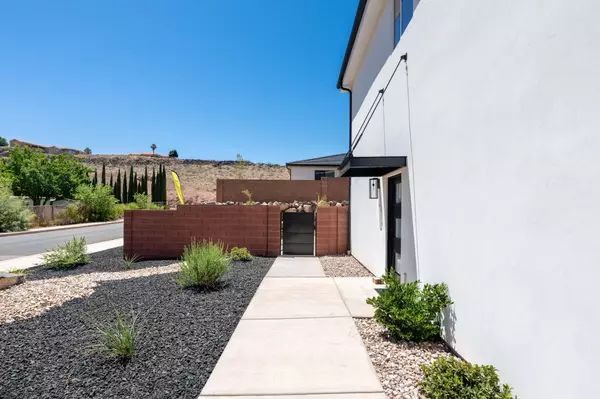 Washington, UT 84780,1088 E DESERT CACTUS DR