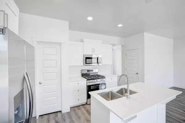 Hurricane, UT 84737,493 N 2850 W