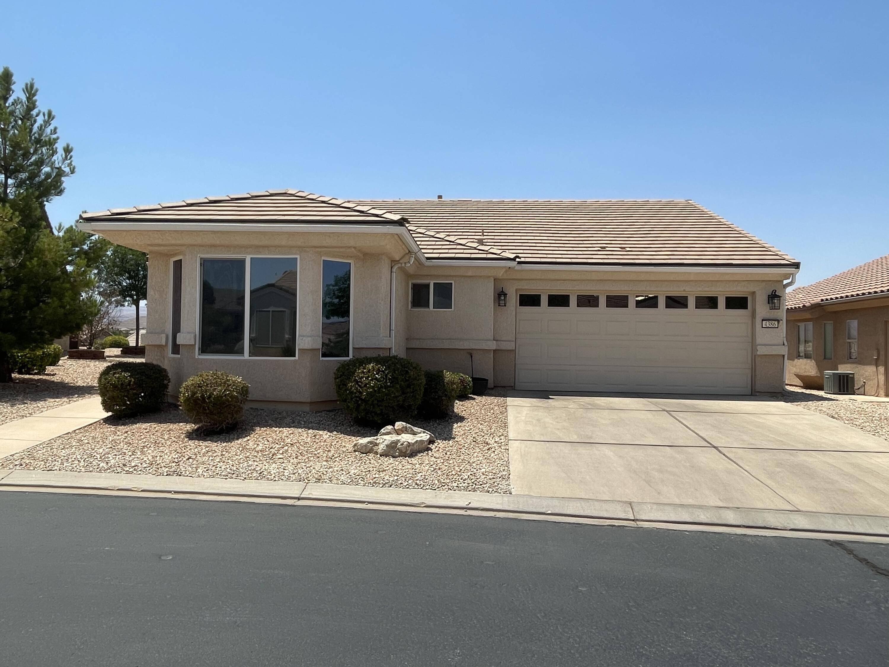 4386 S SHERWOOD, St George, UT 84790