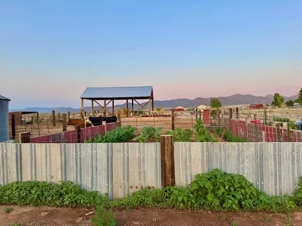 Enterprise, UT 84725,1380 N 2800 E