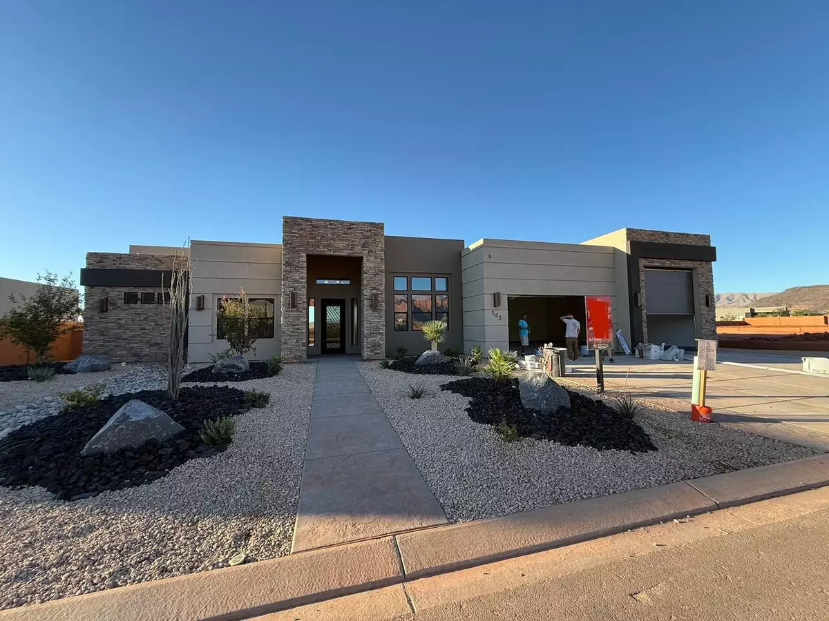 Ivins, UT 84738,543 W 80 S