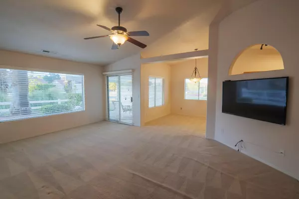 Ivins, UT 84738,463 E PADRE LAKES DR