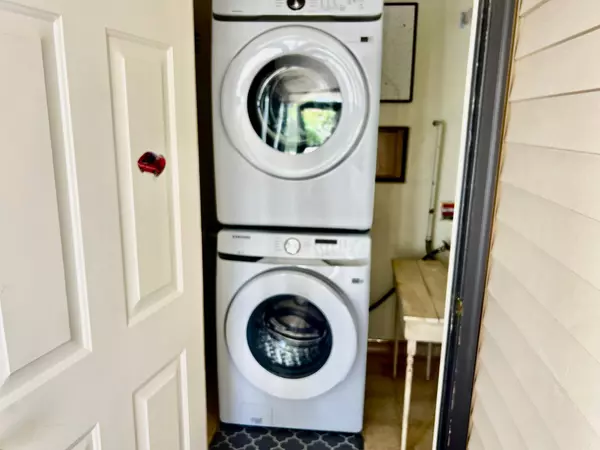 Washington, UT 84780,1150 W RED HILLS Pkwy 72