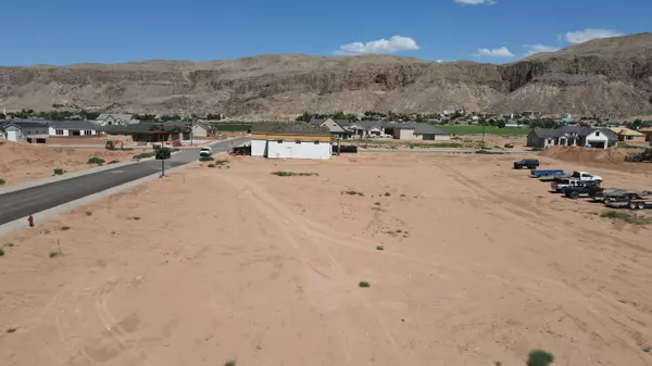 Hurricane, UT 84737,980 W 1800 S
