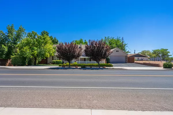 Hurricane, UT 84737,160 E 600 N