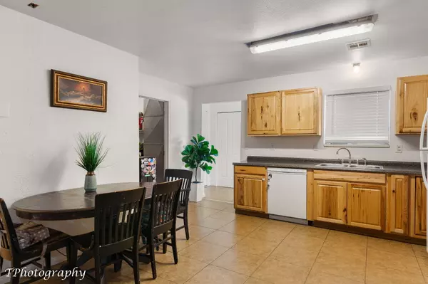 Washington, UT 84780,343 E PECTOL Street