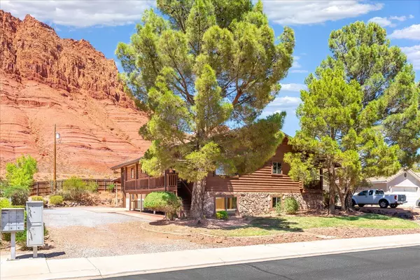 Ivins, UT 84738,165 E 350 N